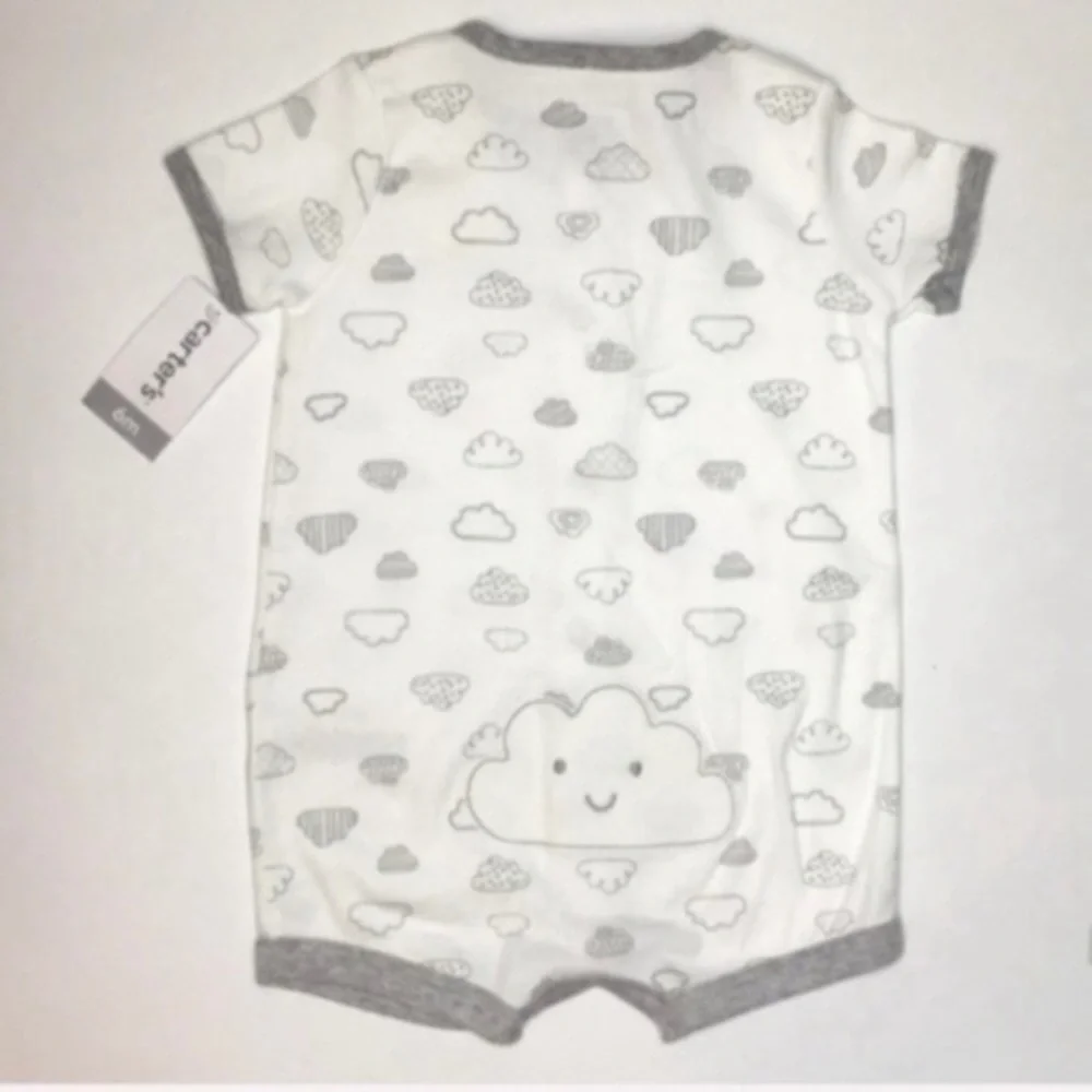 NWT. CARTER’S Gender Neutral Onesies